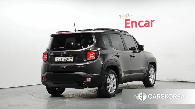 Jeep Renegade id 4294781 из Кореи 12