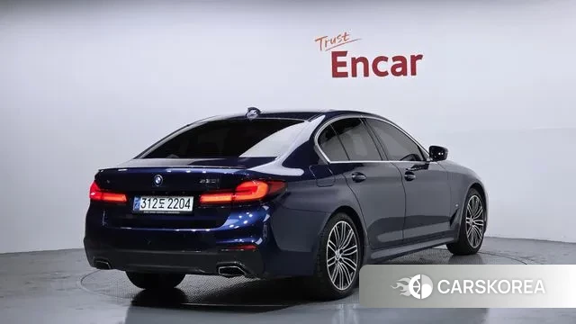 BMW 5 Series (G30) id 3520002 из Кореи 12