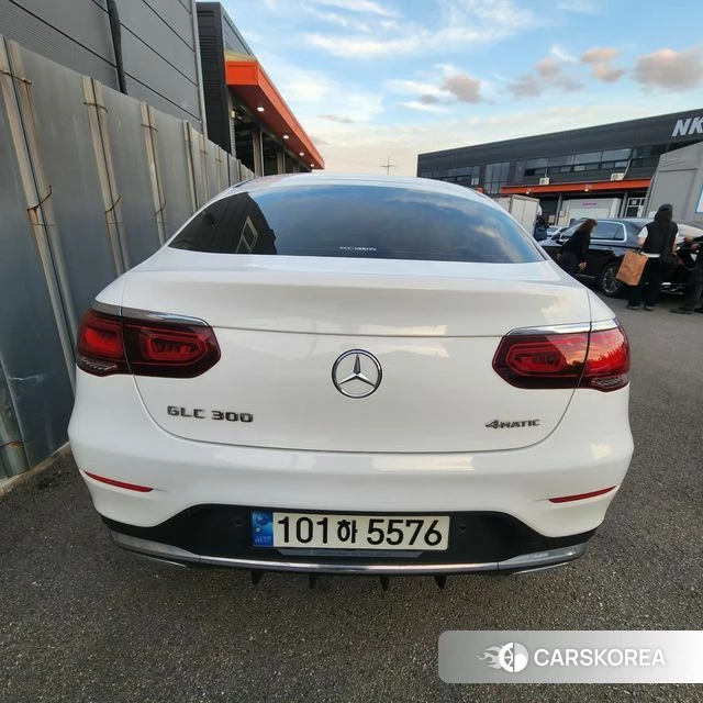 Mercedes-Benz GLC-Class X253 2021 Белый из Кореи, фото 5