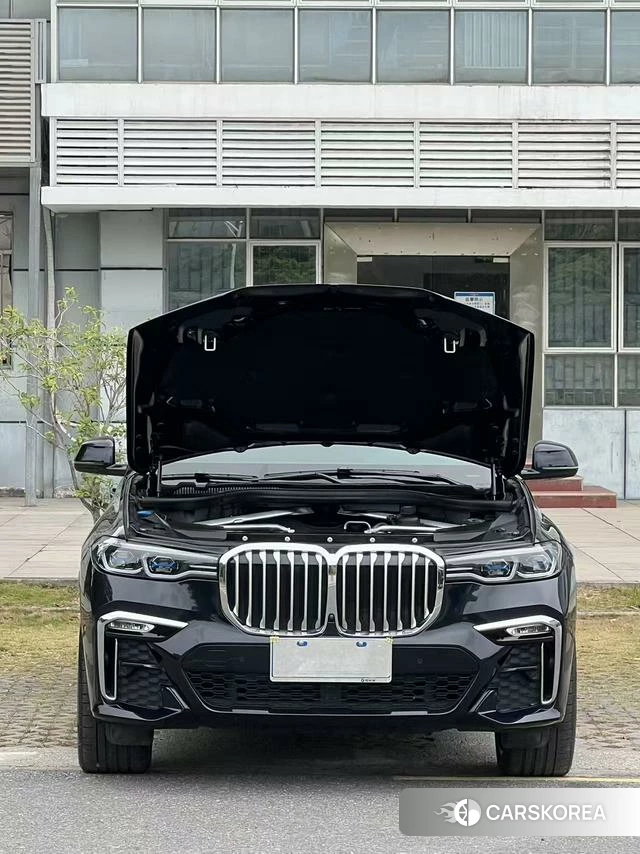 BMW X7 id 4274647 из Китая 12