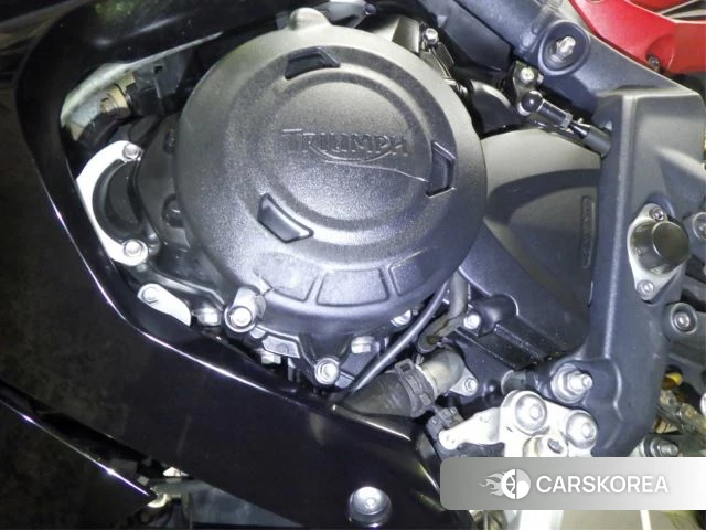 Engine photo