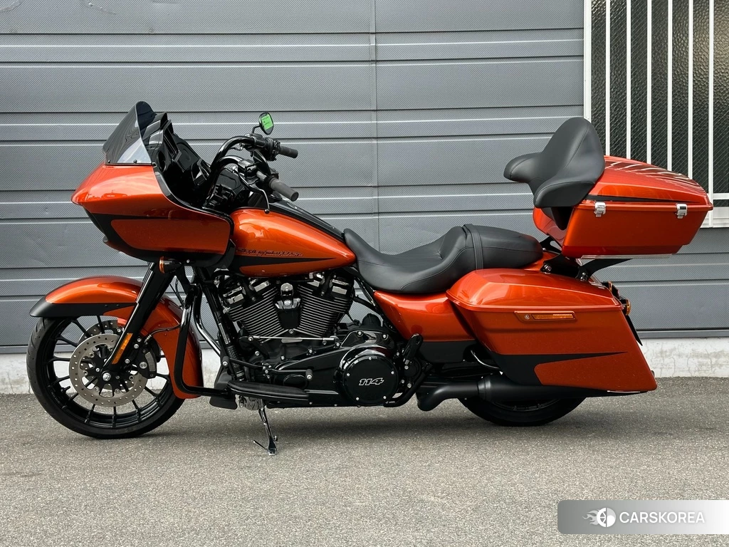 Проданный Harley-Davidson Road Glide FLTRXS1750 2019 из Японии, фото 2
