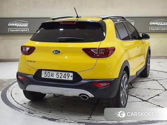 Kia Stonic id 3399263 из Кореи 12