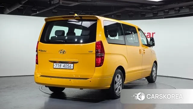 Hyundai The New Grand Starex id 3766557 из Кореи 12