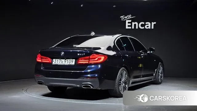 BMW 5 Series (G30) id 3368003 из Кореи 12