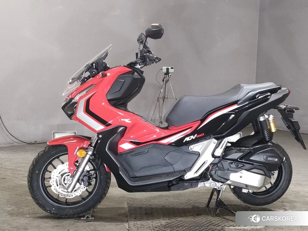 Проданный Honda ADV150 2019 из Японии