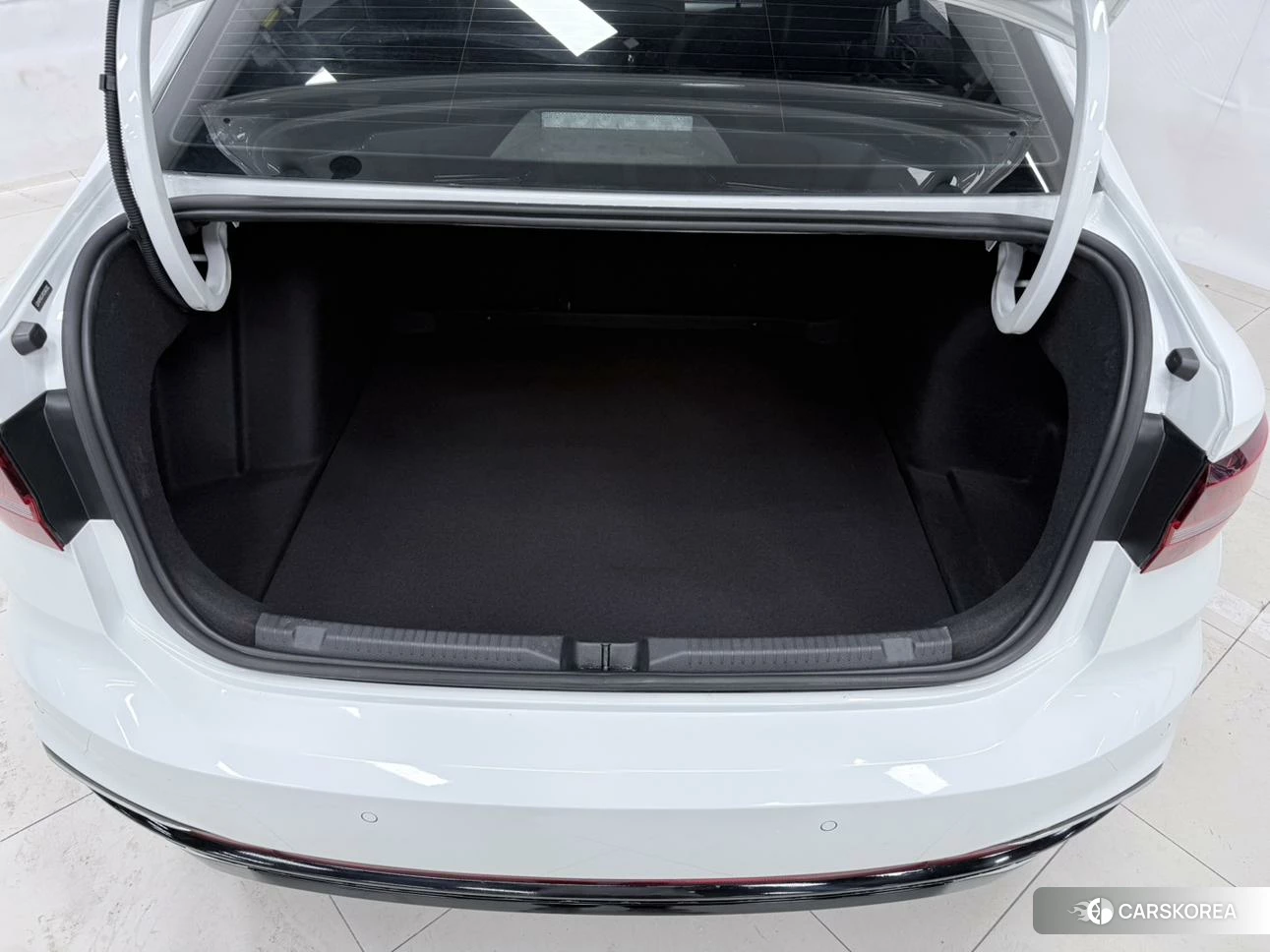 Volkswagen Lavida id 4486238 из Китая 12