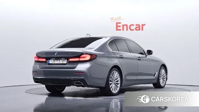 BMW 5 Series (G30) id 3262827 из Кореи 12