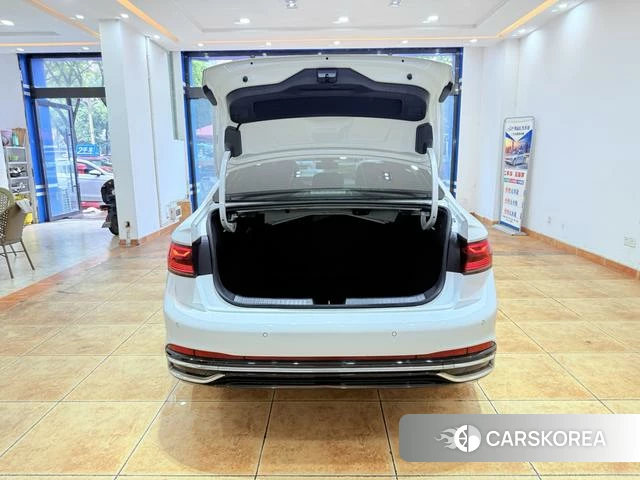 Volkswagen Sagitar id 4290506 из Китая 9
