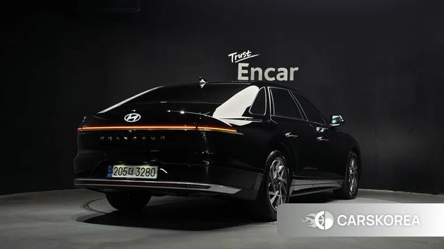 Hyundai Grandeur Hybrid (GN7) id 3870332 из Кореи 12