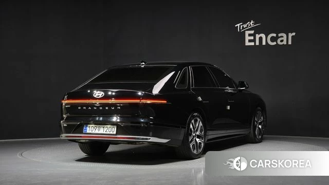 Hyundai Grandeur Hybrid (GN7) id 3841813 из Кореи 12