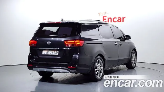 Kia The New Carnival id 2675885 из Кореи 12