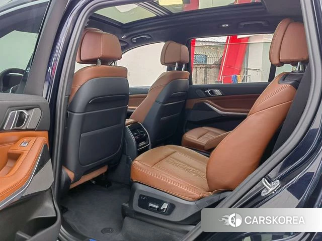 BMW X7 id 4291340 из Китая 9