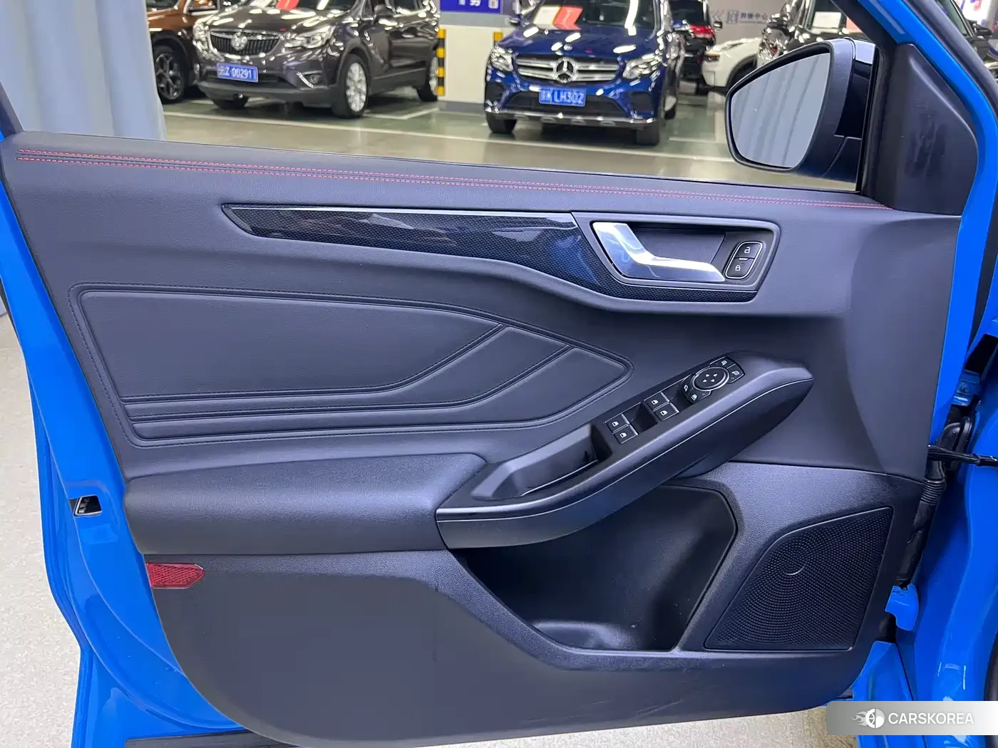 Ford Focus id 4589234 из Китая 12
