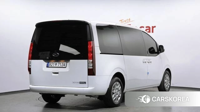 Hyundai Staria id 4280729 из Кореи 12