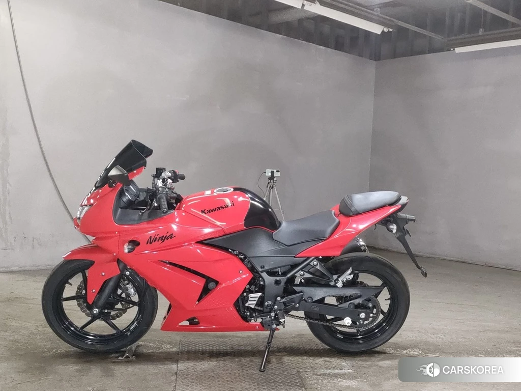 Проданный Kawasaki NINJA 250R 2012 из Японии, фото 2