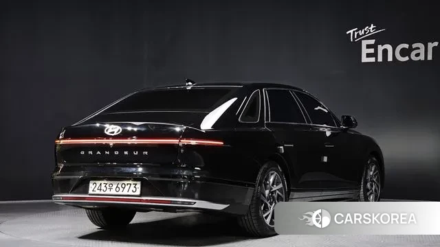 Hyundai Grandeur (GN7) id 3415963 из Кореи 12