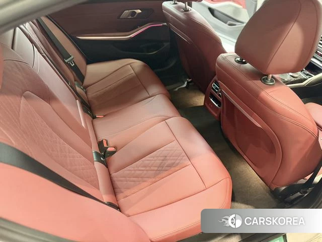 BMW 3 series id 4277507 из Китая 11