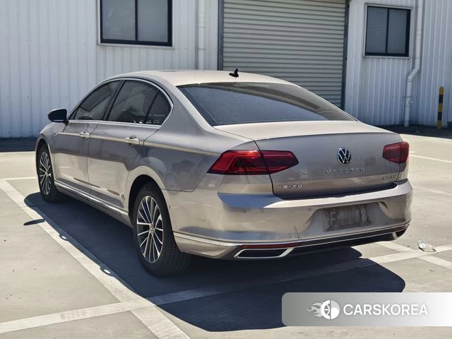 Volkswagen Magotan 2022 Шампань из Китая, фото 6