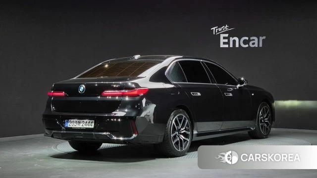 BMW 7 Series (G70) id 4691886 из Кореи 12