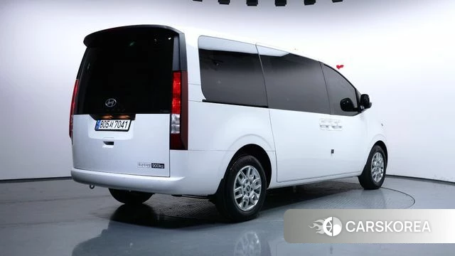 Hyundai Staria id 4222751 из Кореи 12