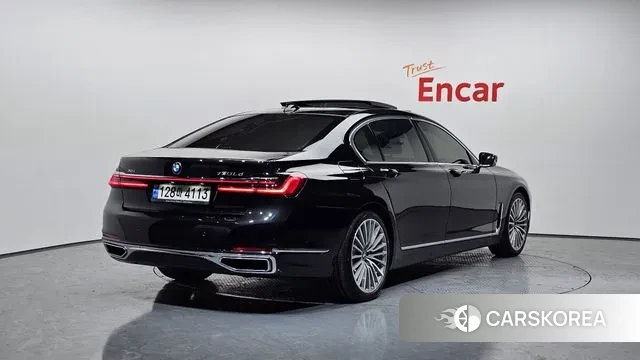 BMW 7 Series (G11) id 3433966 из Кореи 12