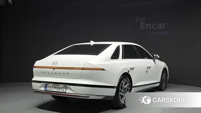 Hyundai Grandeur (GN7) id 3388648 из Кореи 12