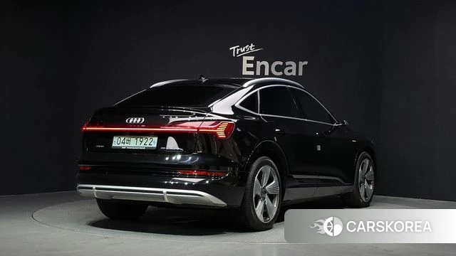 Audi e-Tron id 4550348 из Кореи 12