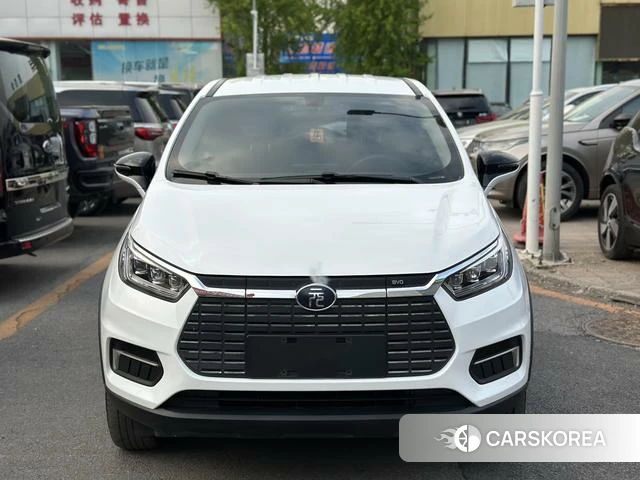 BYD Yuan EV 2020 Белый из Китая, фото 2