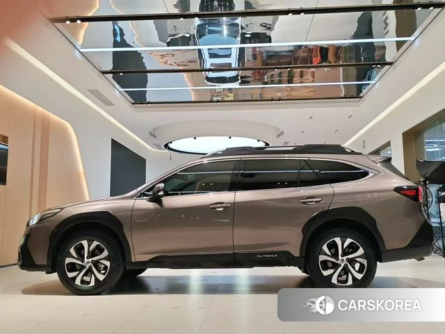 Subaru OUTBACK id 4220621 из Китая 8