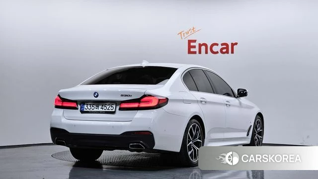 BMW 5 Series (G30) id 3885201 из Кореи 12