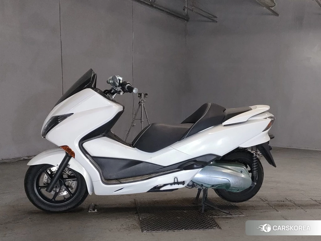 Проданный Honda FORZA Z 2012 из Японии, фото 2