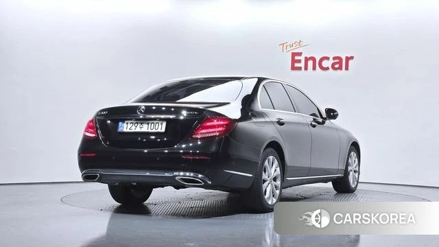Mercedes-Benz E-Class W213 id 3861469 из Кореи 12