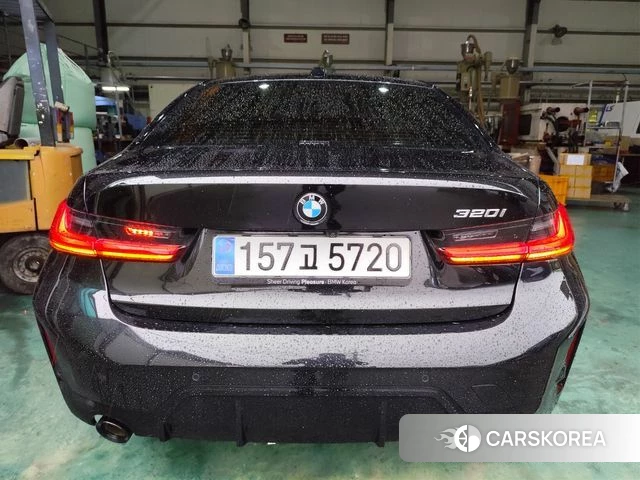 BMW 3 Series (G20) 2025 Черный из Кореи, фото 2