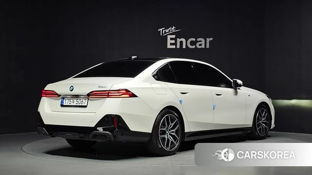 BMW 5 Series (G60) id 4691235 из Кореи 12