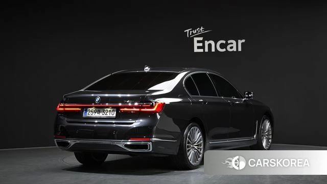 BMW 7 Series (G11) id 3942063 из Кореи 12