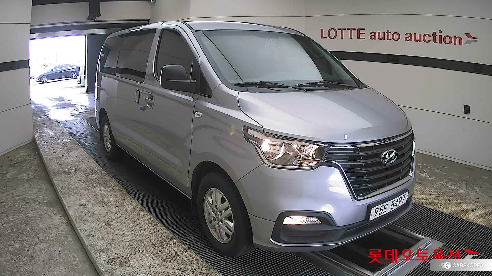 Hyundai Grand Starex id 3882028 из Кореи 12