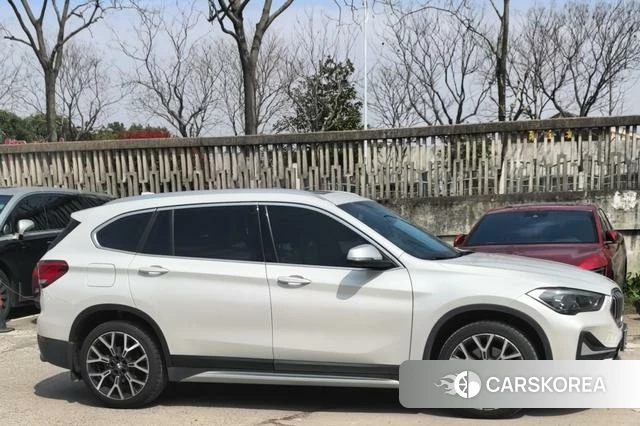 BMW X1 id 4219611 из Китая 7