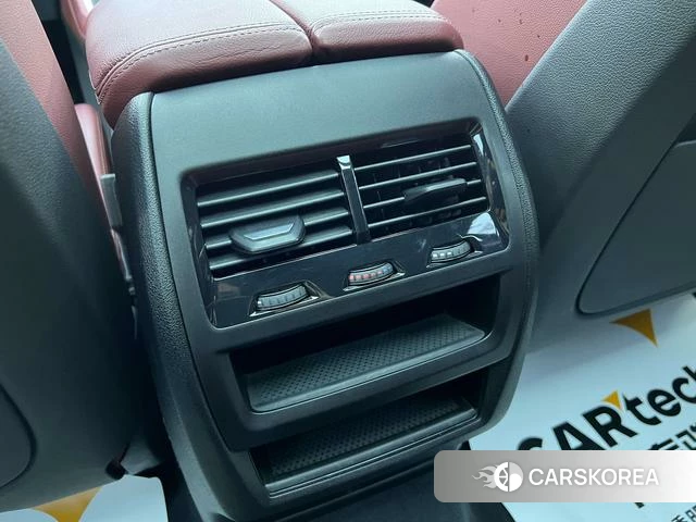 BMW X6 id 4257536 из Китая 12