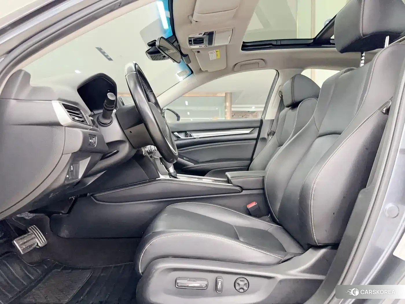 Honda Accord id 4653902 из Китая 12
