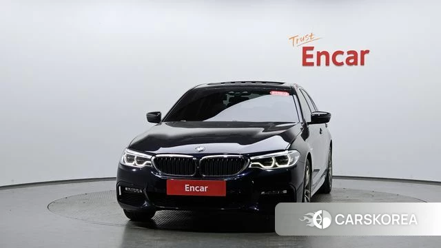 BMW 5 Series (G30) id 3845886 из Кореи 12