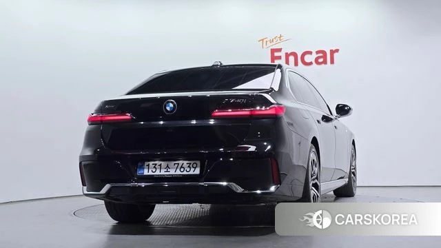 BMW 7 Series (G70) id 4222505 из Кореи 12