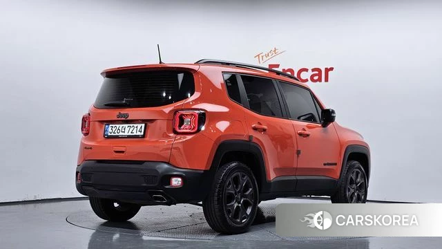 Jeep Renegade id 4396210 из Кореи 12