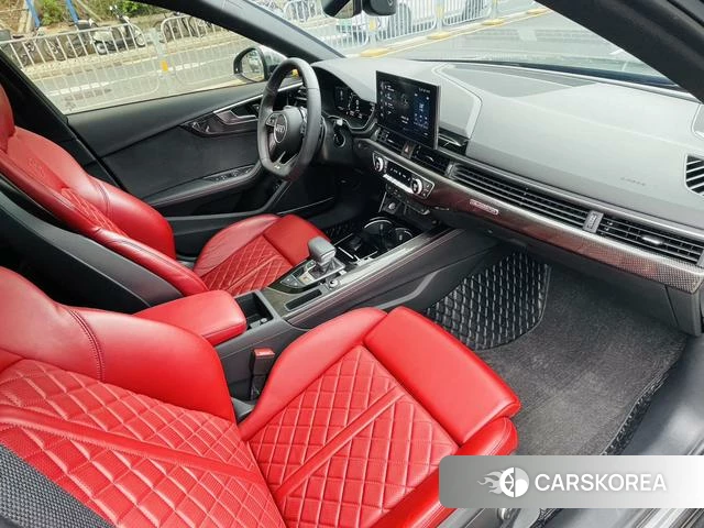 Audi S4 id 4260084 из Китая 7