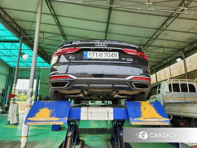 Audi A5 (F5) 2023 Черный из Кореи, фото 2