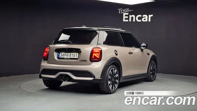 Mini Cooper S id 2715965 из Кореи 12