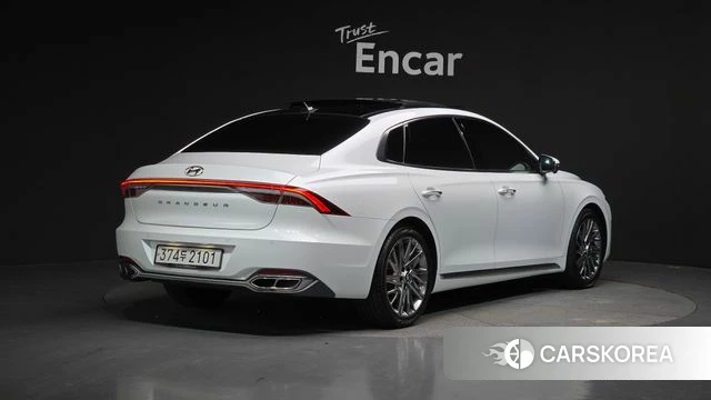 Hyundai The New Grandeur IG id 3800845 из Кореи 12