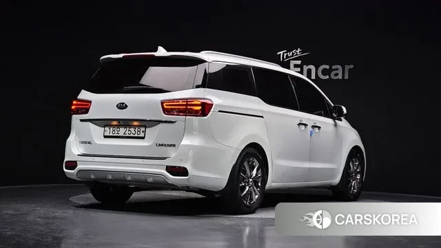 Kia The New Carnival id 3505207 из Кореи 12