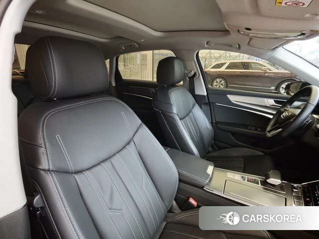 Audi A6L id 4333632 из Китая 12