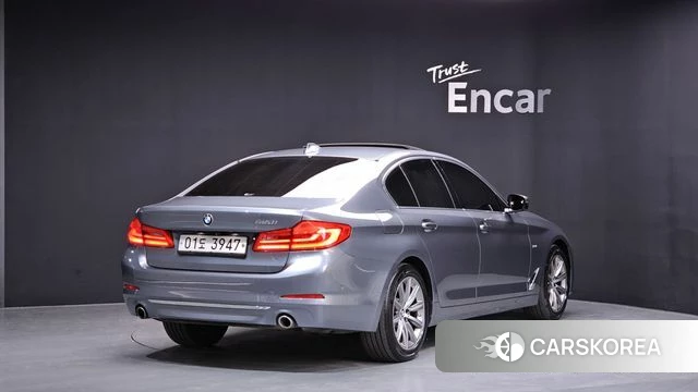 BMW 5 Series (G30) id 3936940 из Кореи 12